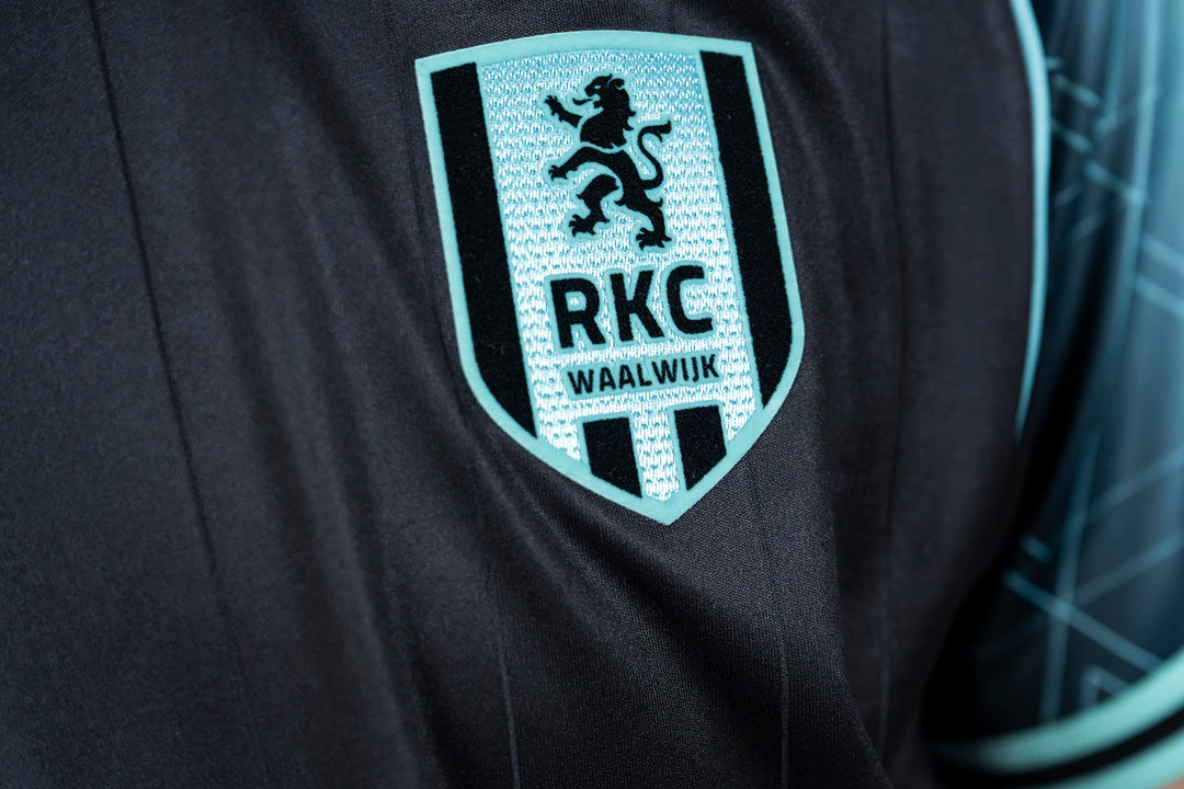 Uitshirt 2026-2027